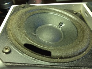 Does your lovely speaker look like this. Lets restore them and give them a new lease on life.